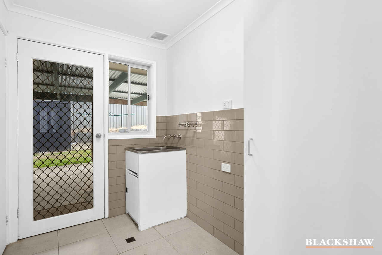 41 Whittell Crescent Florey