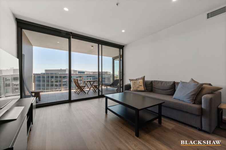 162/45 West Row City