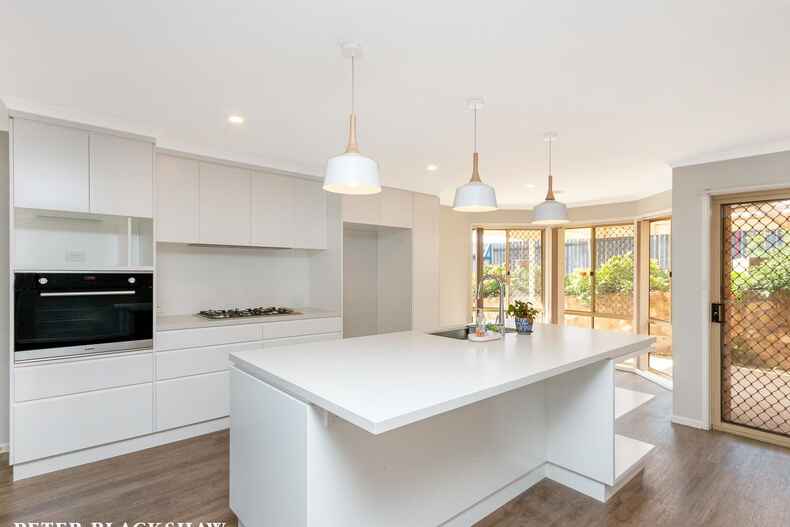 8 Annand Place Queanbeyan