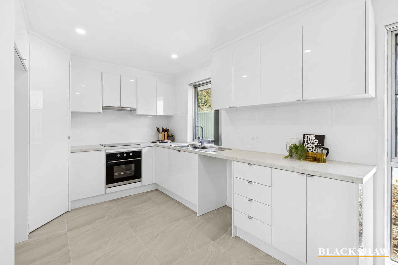 40 Vagabond Crescent Mckellar