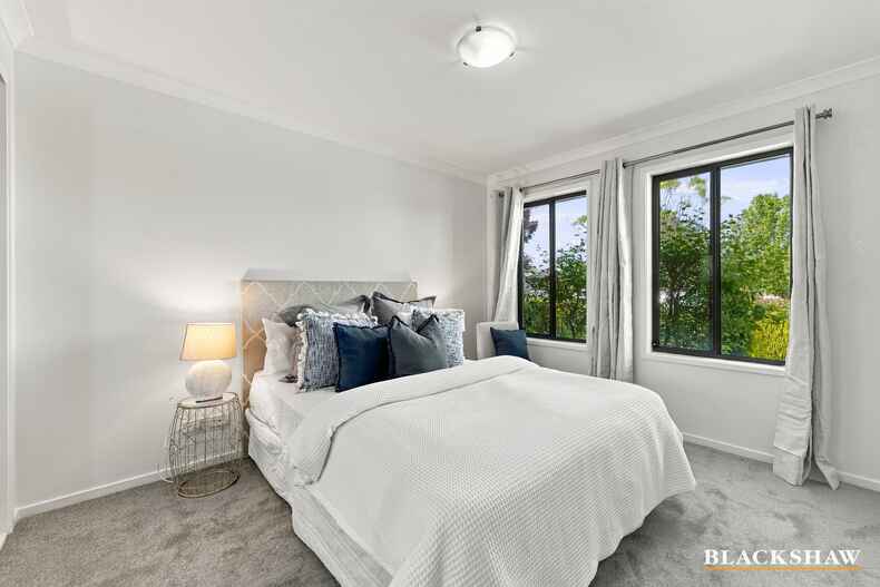 185 Macfarlane Burnet Street Macgregor 185 Macfarlane Burnet Street Macgregor