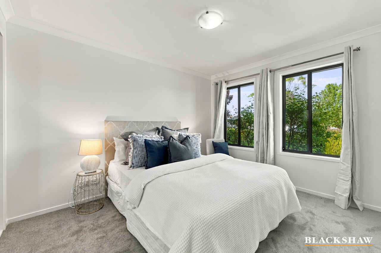185 Macfarlane Burnet Street Macgregor