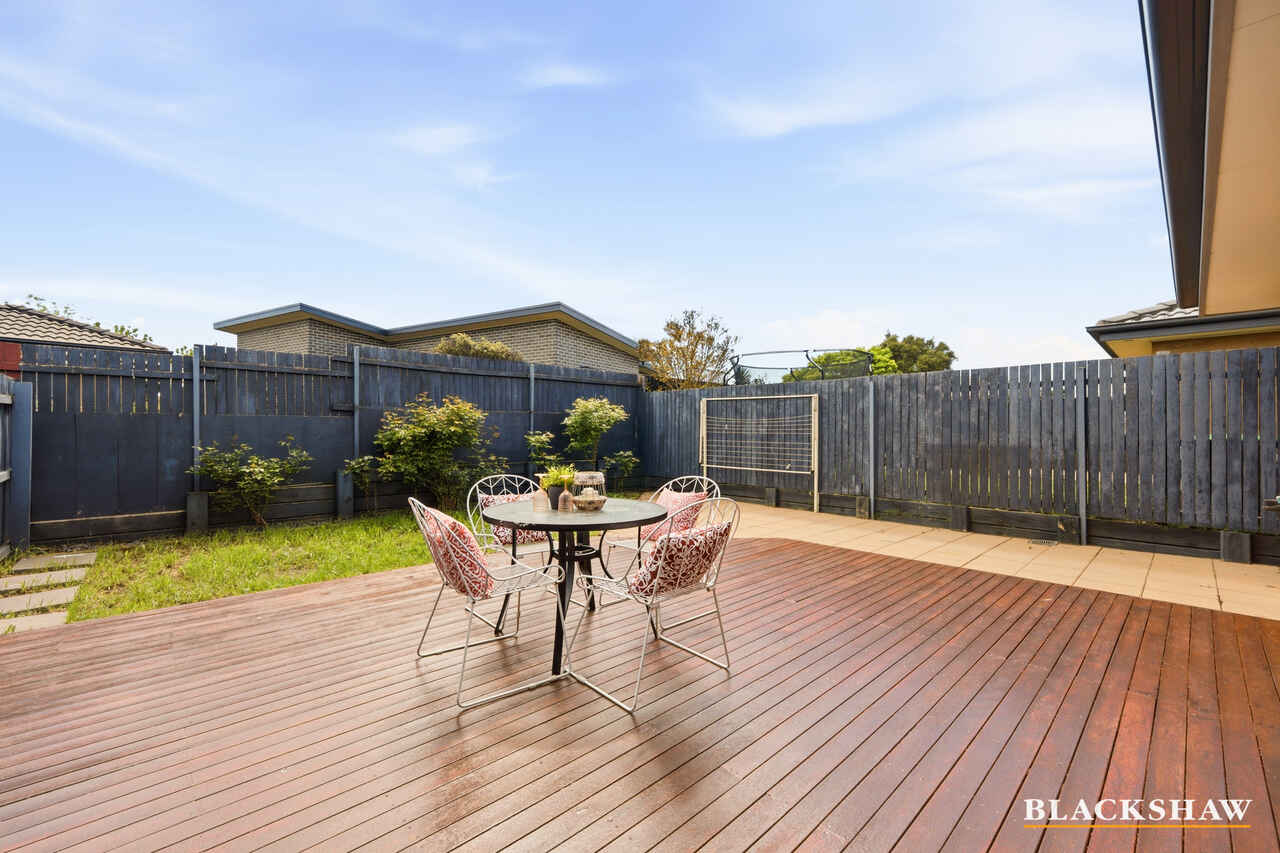 185 Macfarlane Burnet Street Macgregor