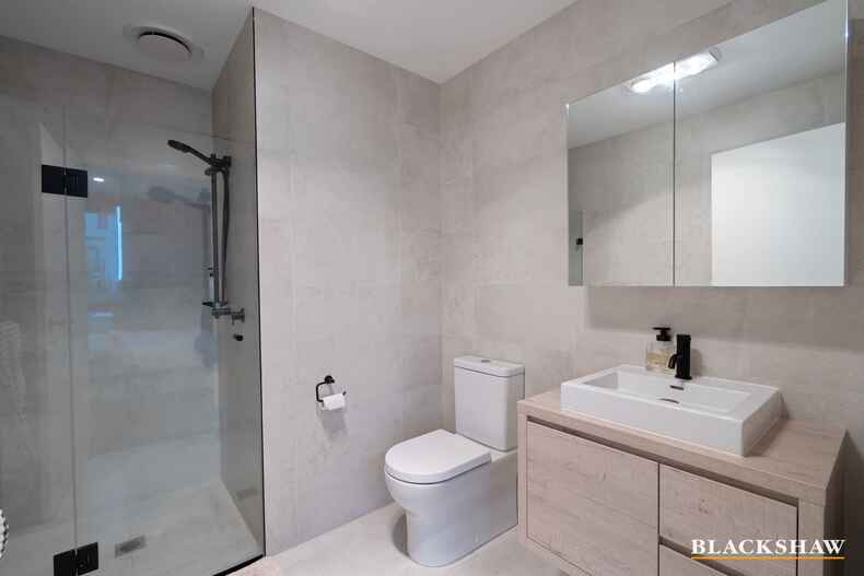 26/1 Calaby Street Coombs