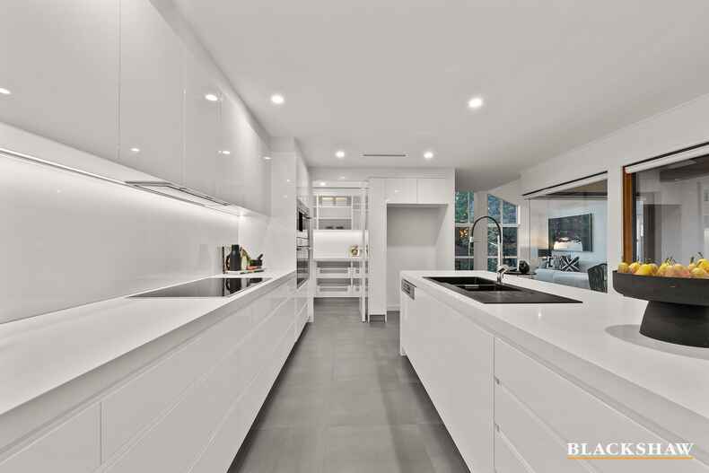 6 Beech Place Jerrabomberra