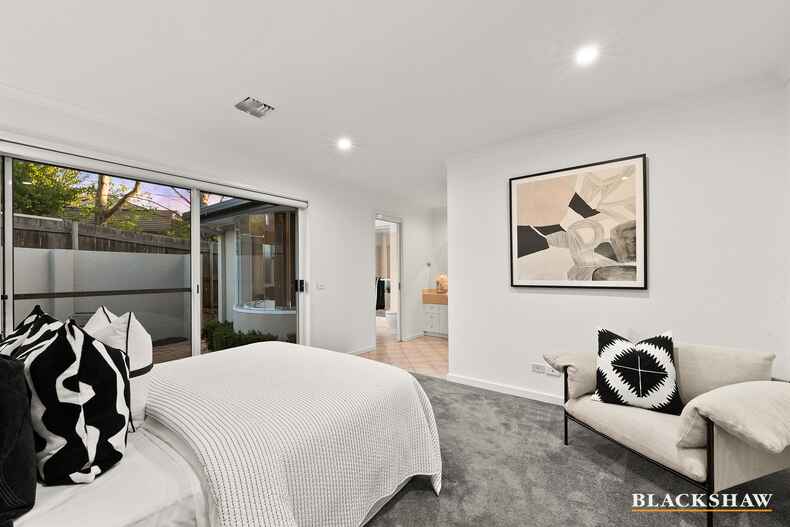 6 Beech Place Jerrabomberra