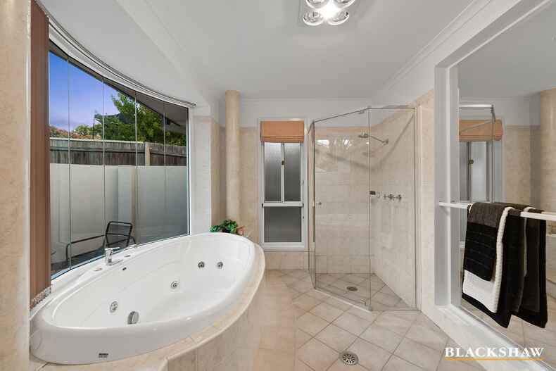 6 Beech Place Jerrabomberra