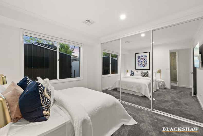 6 Beech Place Jerrabomberra