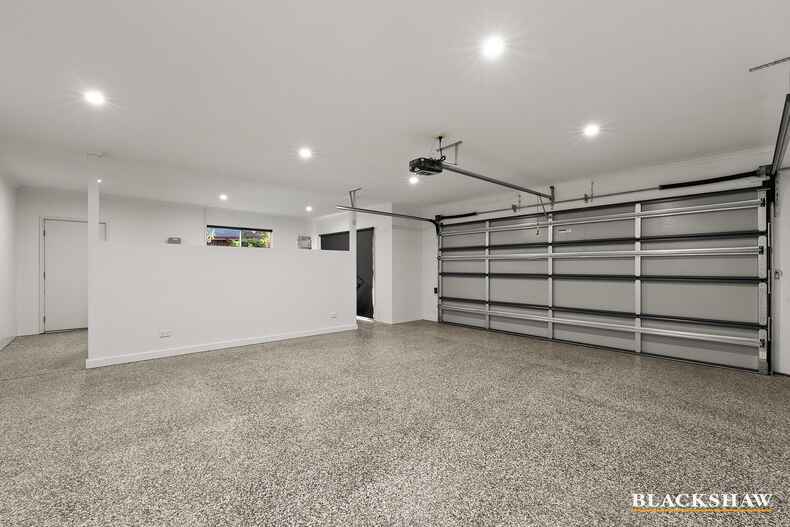 6 Beech Place Jerrabomberra