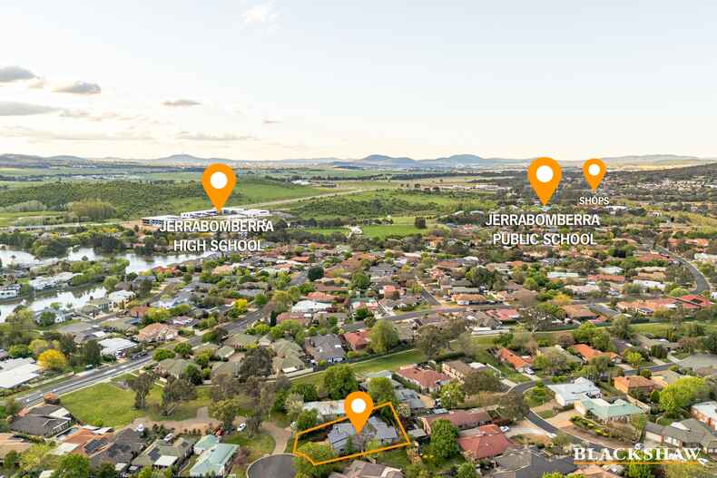 6 Beech Place Jerrabomberra
