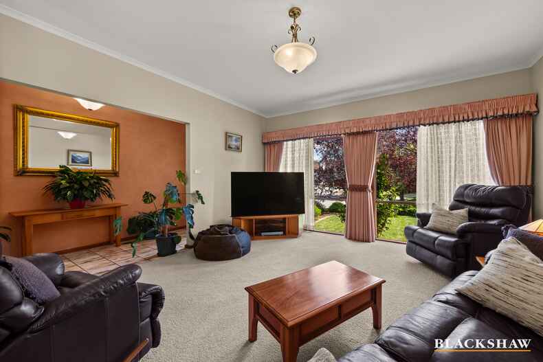 47 Tatchell Street Calwell