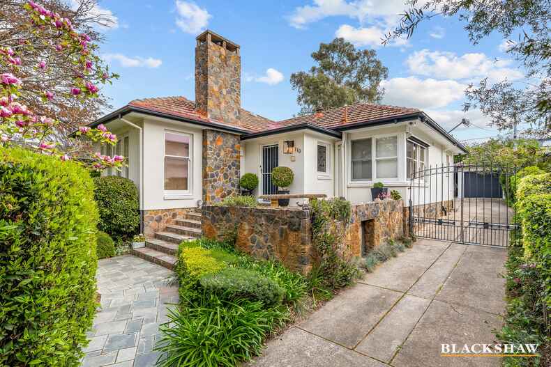 110 Schlich Street Yarralumla 110 Schlich Street Yarralumla