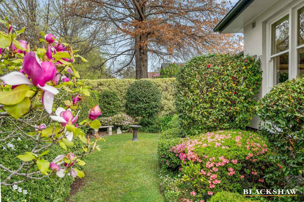 110 Schlich Street Yarralumla