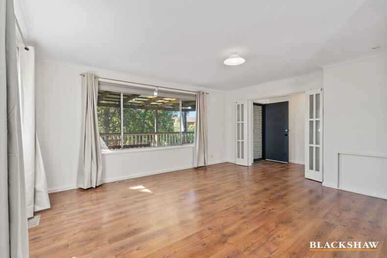 8 Jindivik Place Scullin