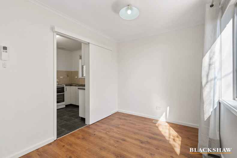 8 Jindivik Place Scullin