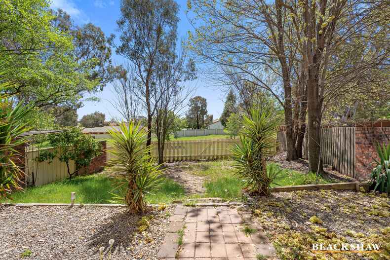 9/27 Elm Way Jerrabomberra