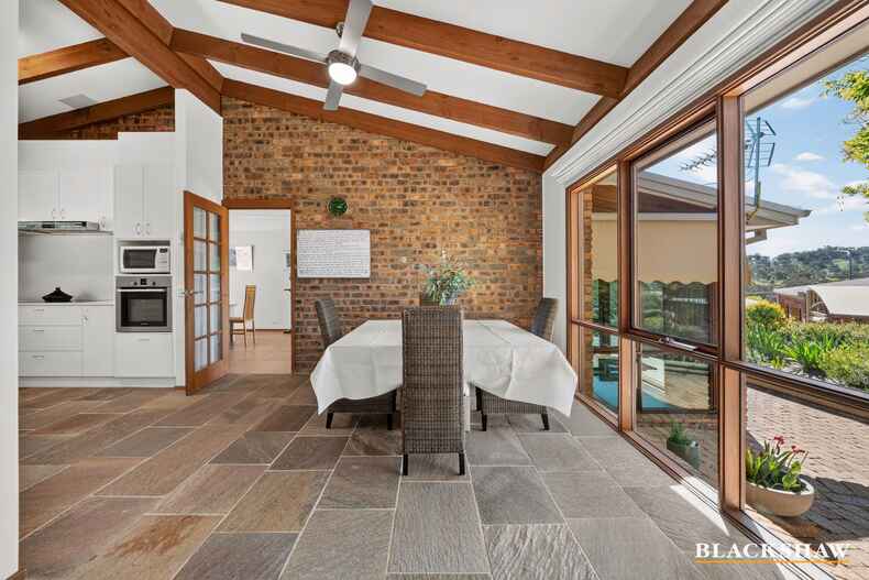 15 Callister Crescent Theodore 15 Callister Crescent Theodore