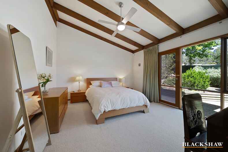 15 Callister Crescent Theodore 15 Callister Crescent Theodore