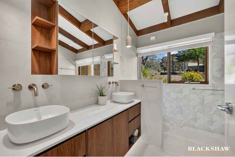 15 Callister Crescent Theodore 15 Callister Crescent Theodore