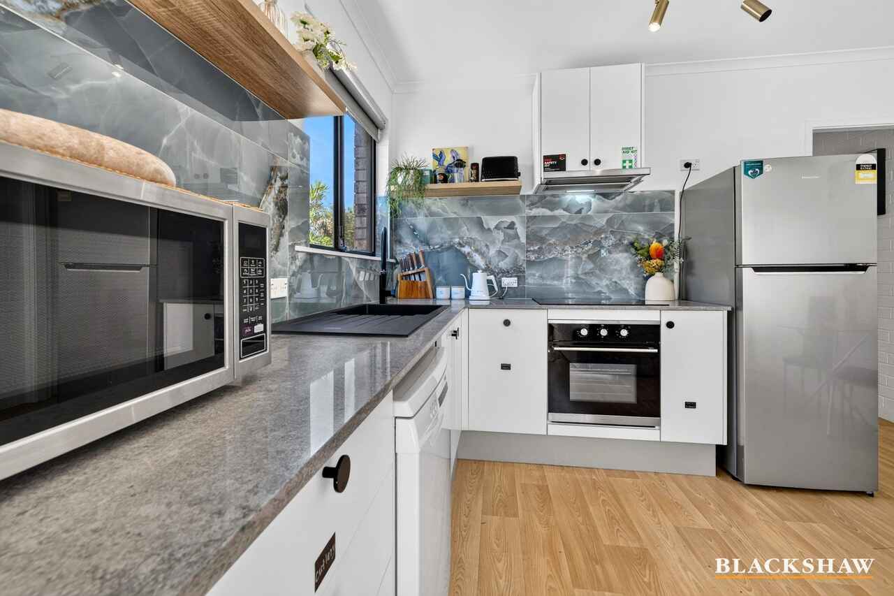 3/374 Beach Road Batehaven