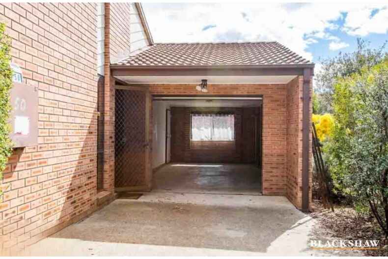 50/21 Cossington Smith Crescent Lyneham