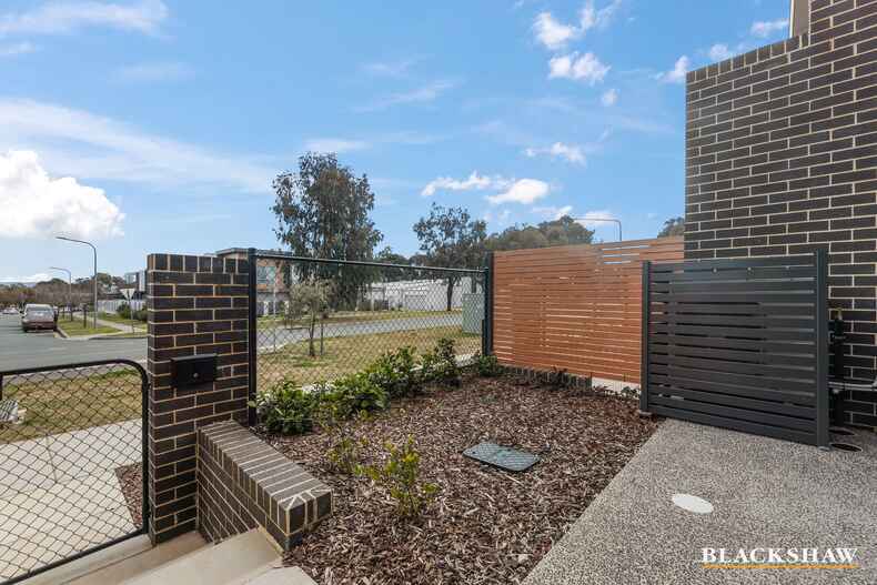 9b Negus Crescent Watson