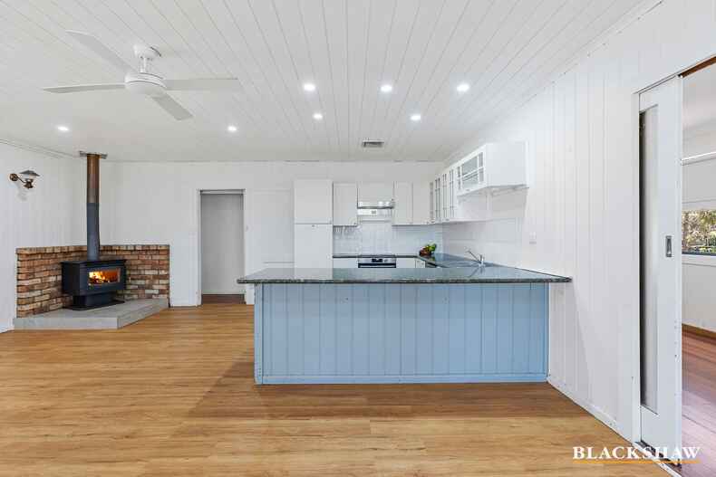 41 Village Road South Durras 41 Village Road South Durras