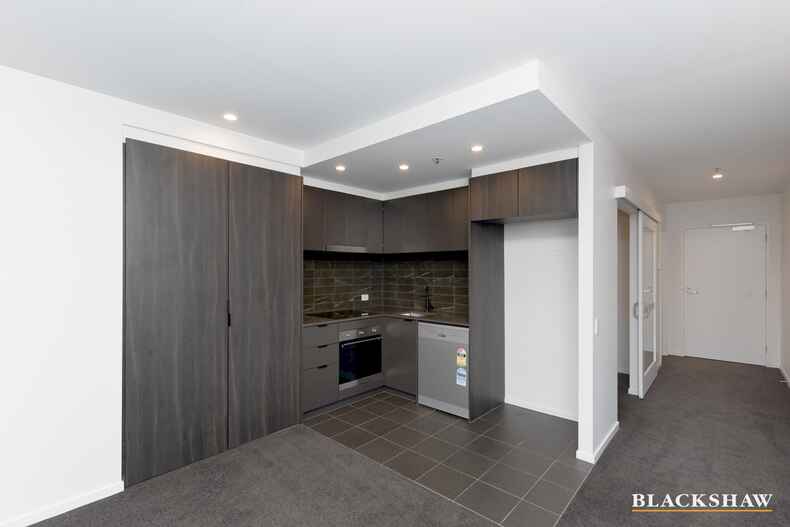 905/15 Bowes Street Phillip