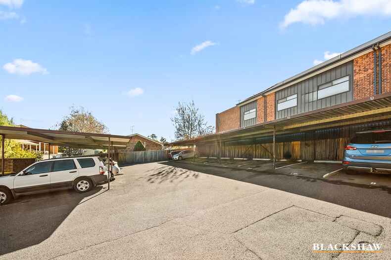 18/90 Collett Street Queanbeyan