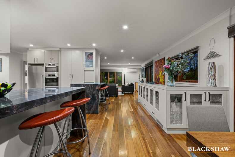 9 Sabine Close Garran