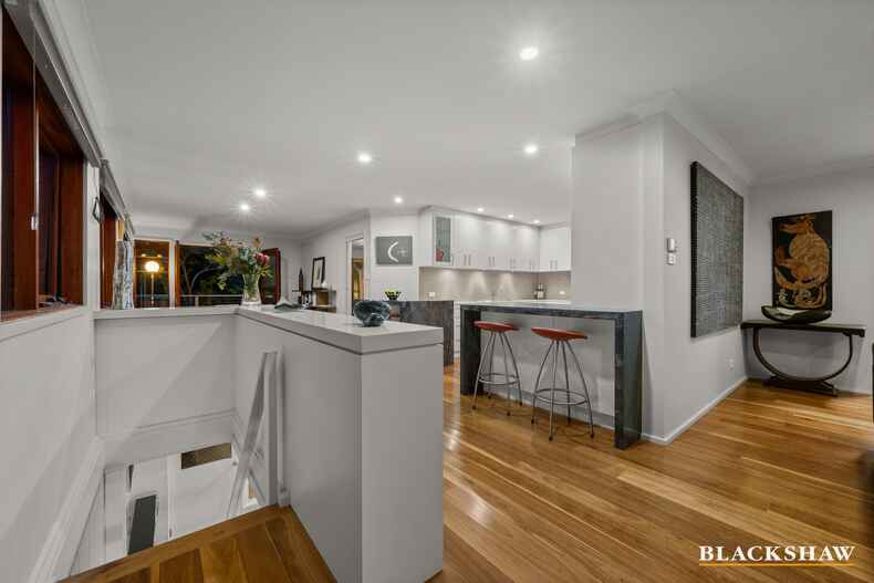 9 Sabine Close Garran