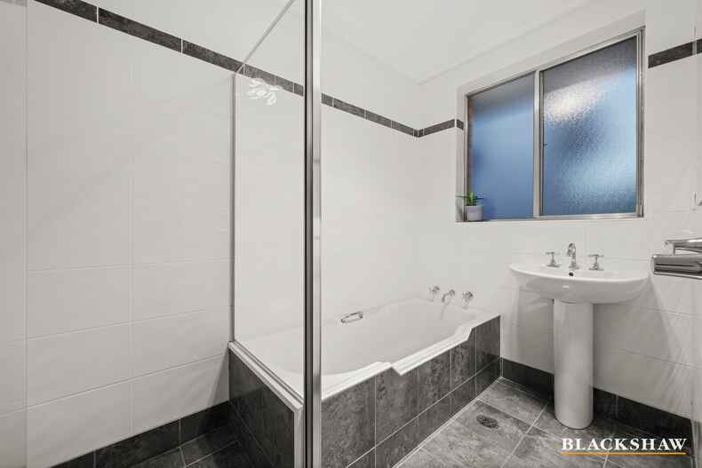 9 Sabine Close Garran