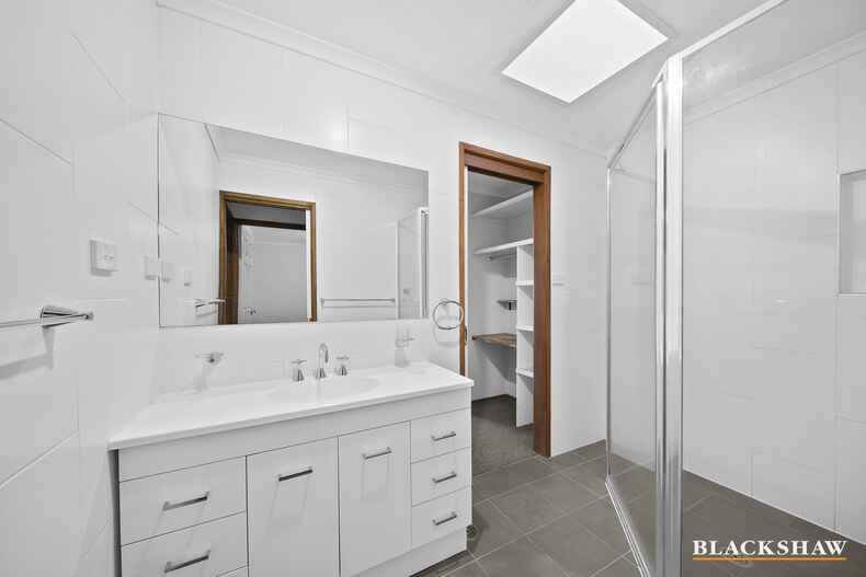 15 Tipiloura Street Ngunnawal