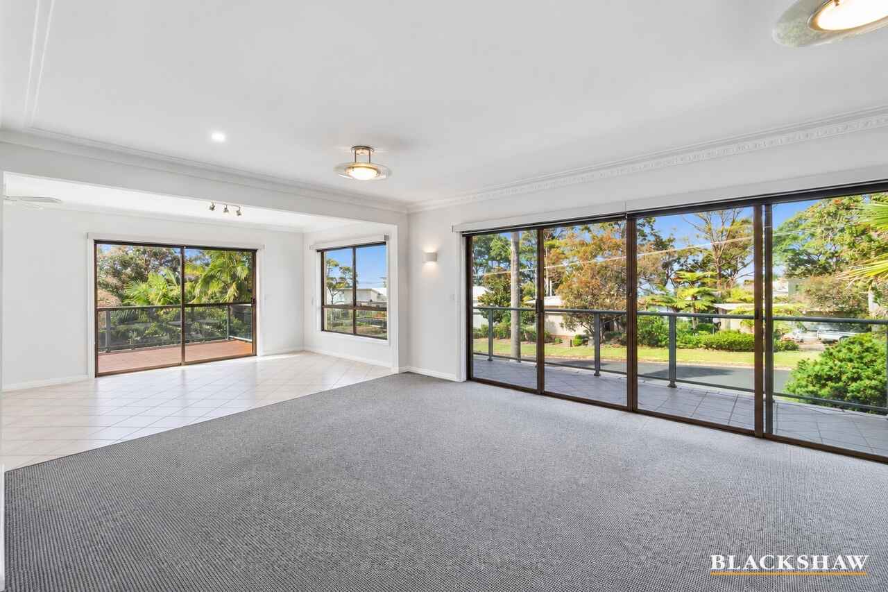 1 Billabong Place Surf Beach