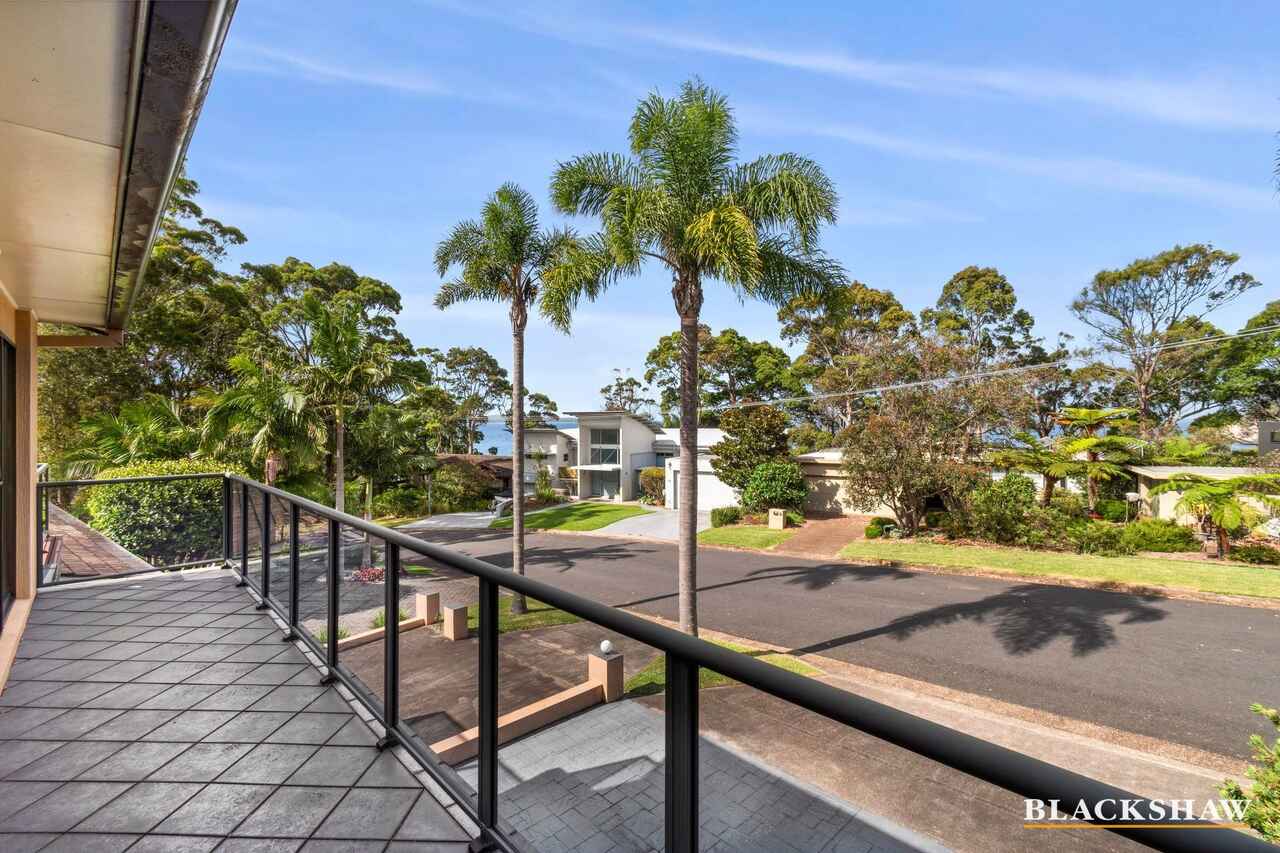 1 Billabong Place Surf Beach