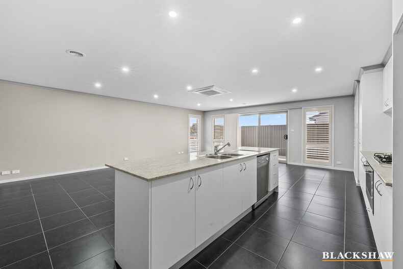 1/7 Murruba Place Jerrabomberra