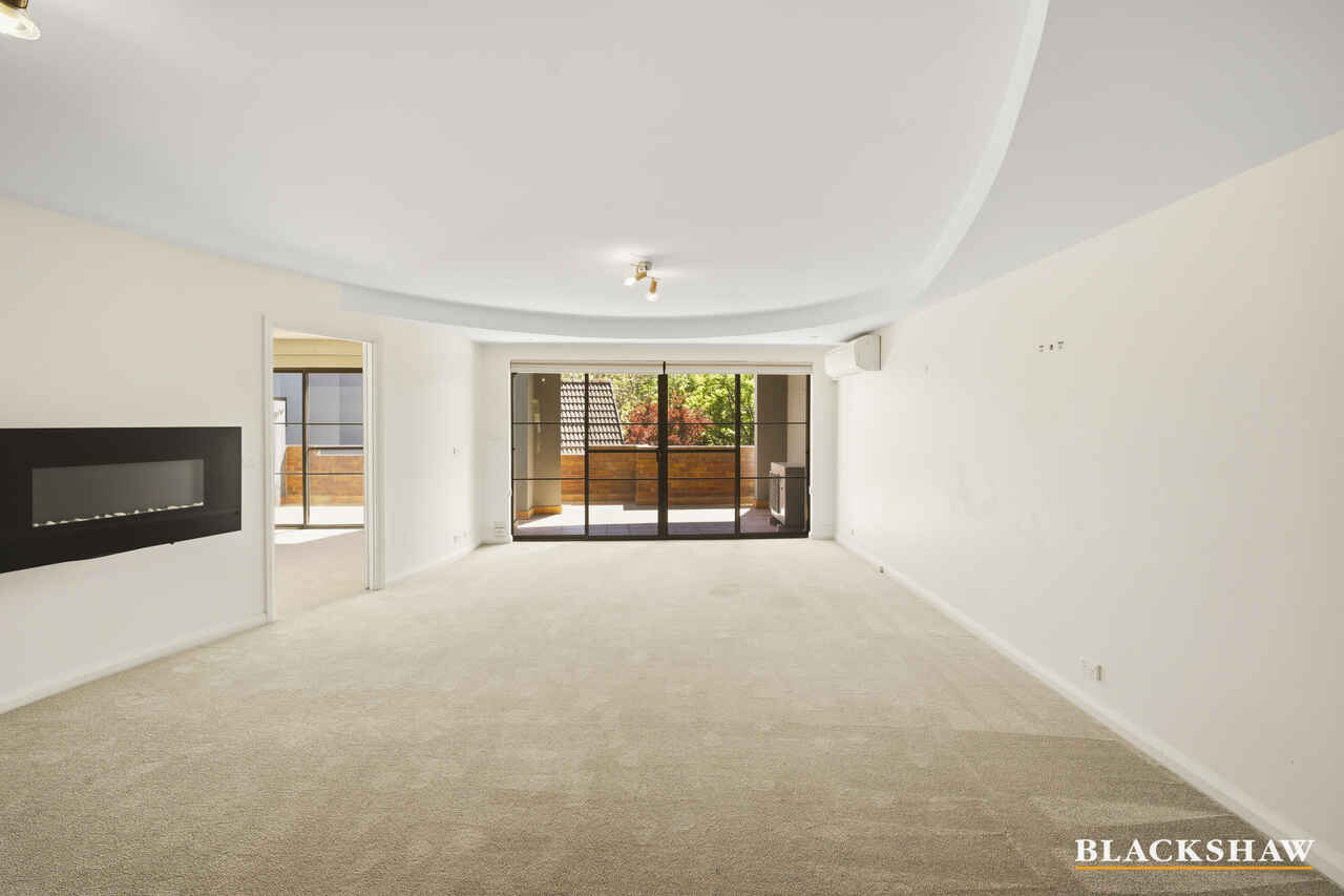 32/17 Eldridge Crescent Garran