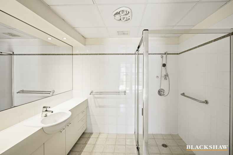 32/17 Eldridge Crescent Garran 32/17 Eldridge Crescent Garran