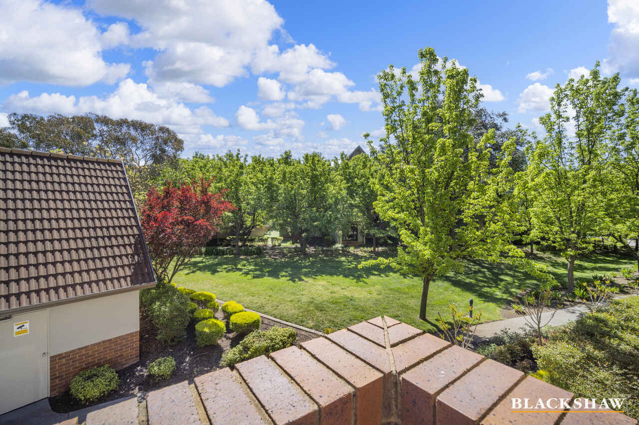 32/17 Eldridge Crescent Garran