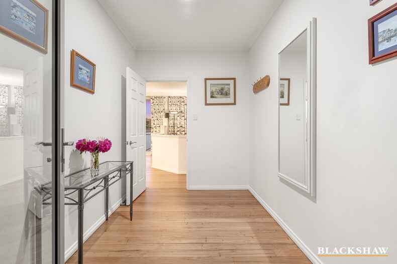 49 Shackleton Circuit Mawson