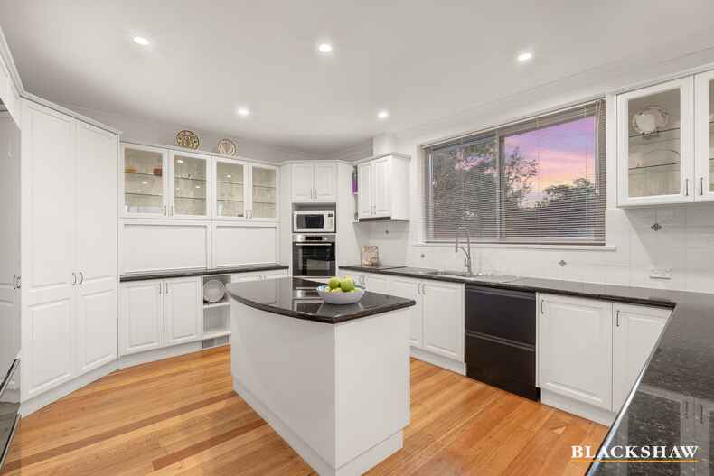 49 Shackleton Circuit Mawson