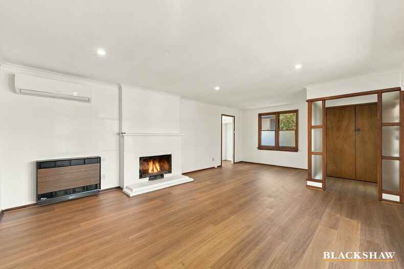 23 Walker Crescent Griffith