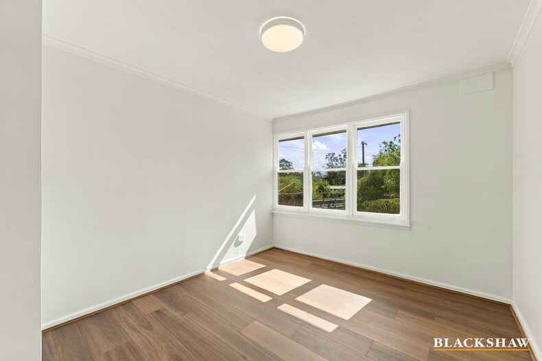 23 Walker Crescent Griffith