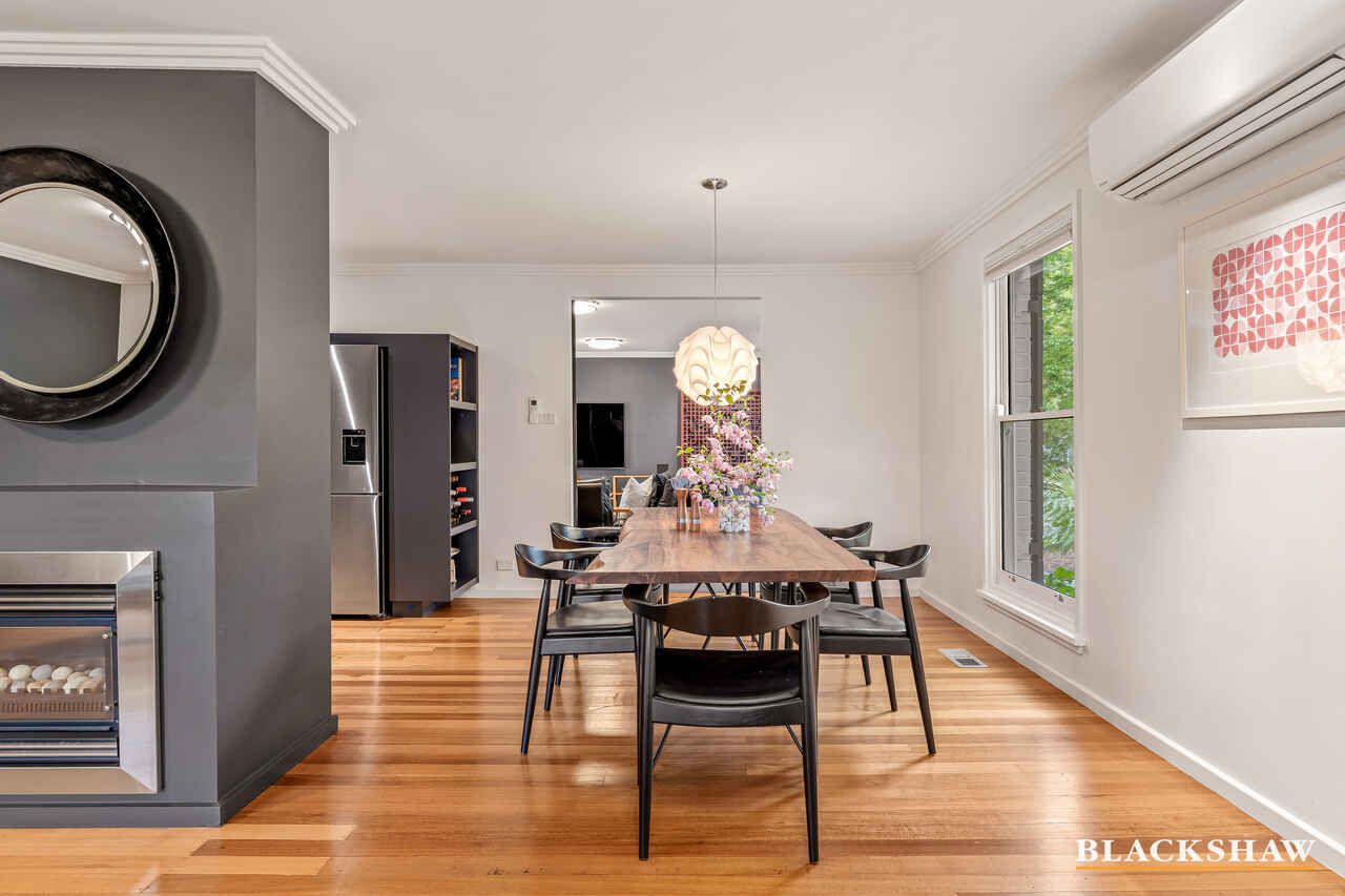 2 Arkana Street Yarralumla