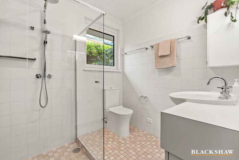 2 Arkana Street Yarralumla 2 Arkana Street Yarralumla