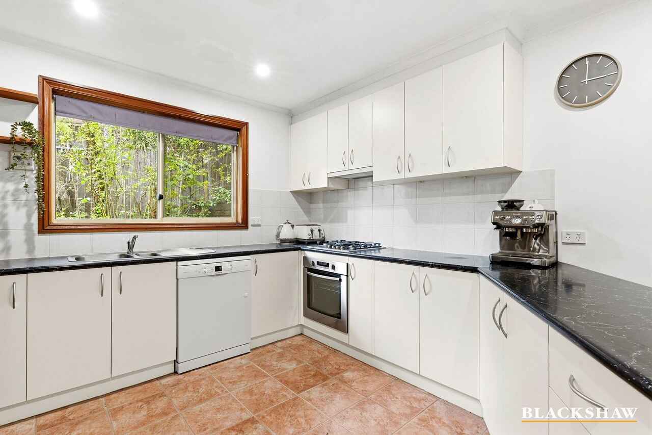99 Jim Pike Avenue Gordon