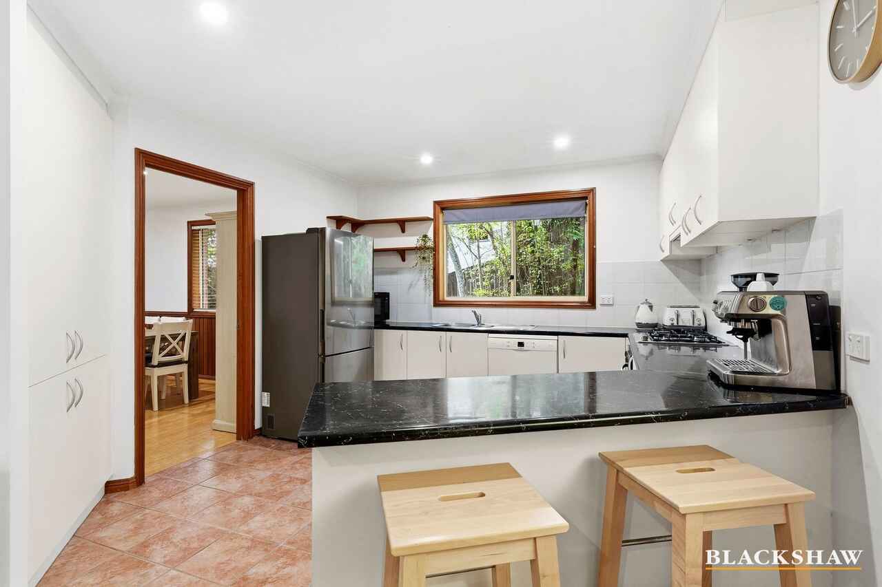 99 Jim Pike Avenue Gordon