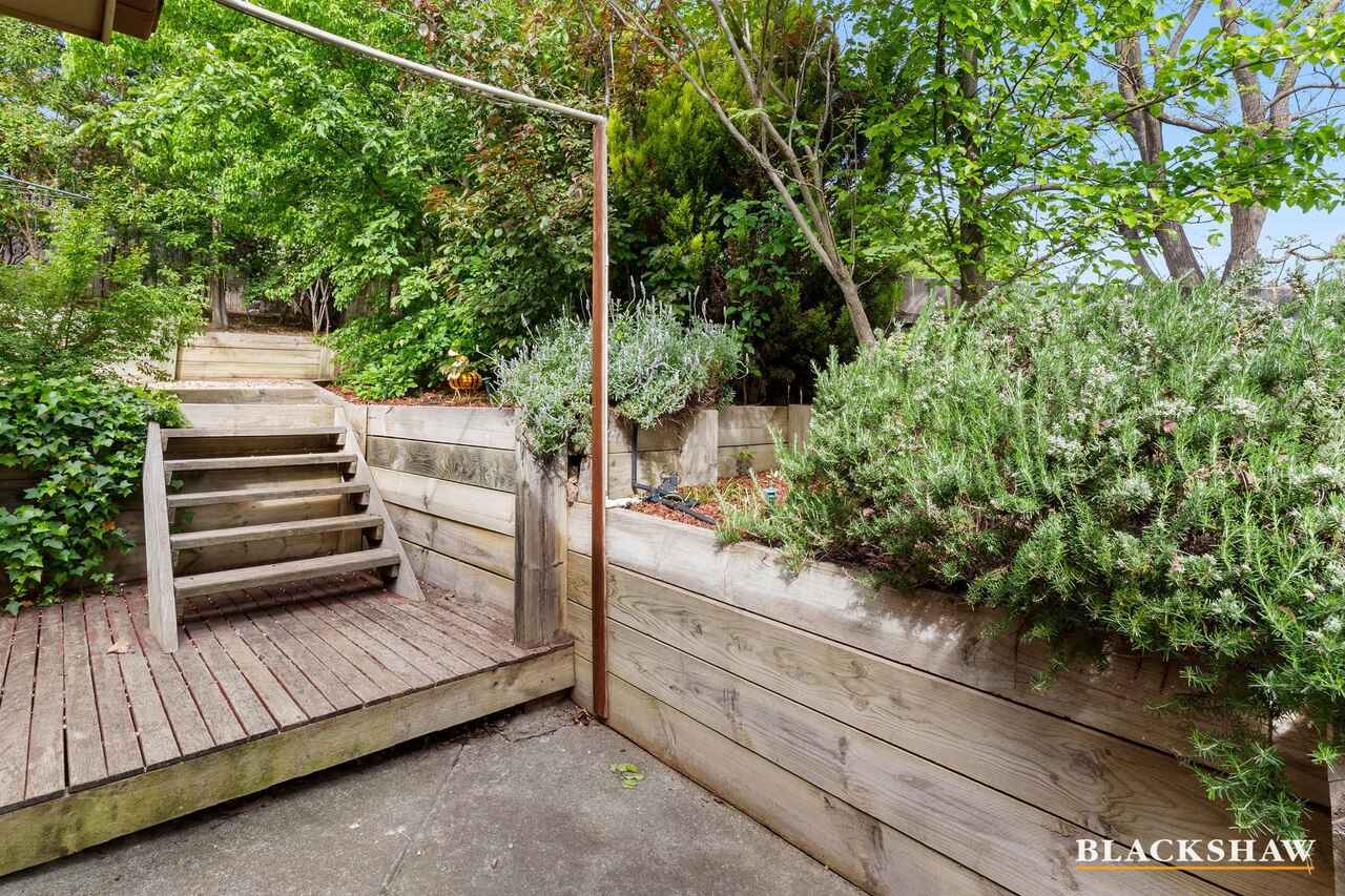 99 Jim Pike Avenue Gordon