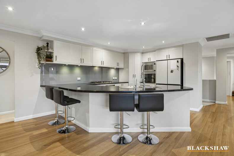 11 Lobelia Close Jerrabomberra