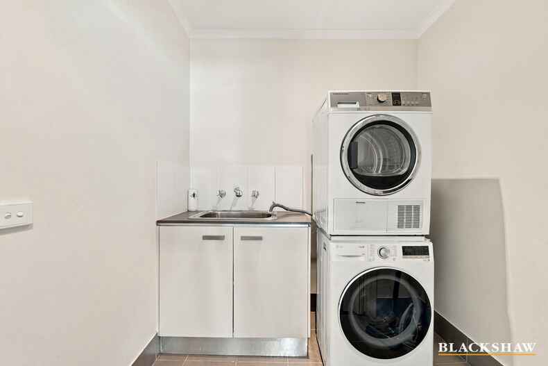 10/31 Tallara Parkway Narrabundah